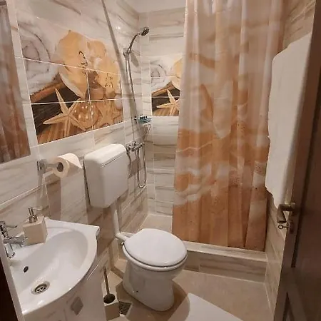 Konukevi Ambiennt 4*