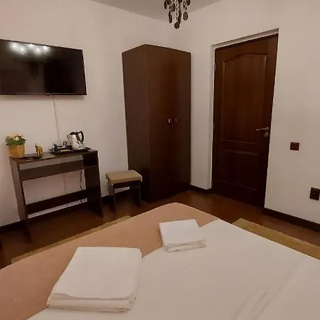 Ambiennt Πανσιόν