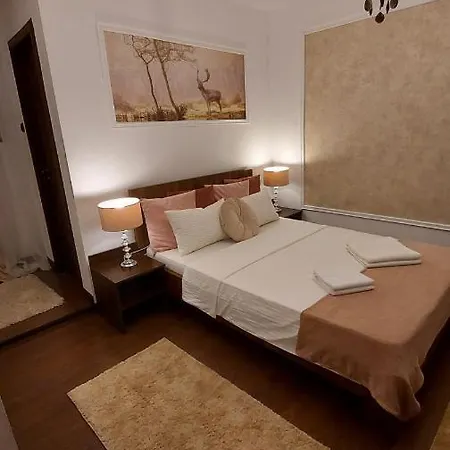 Ambiennt Konukevi Bükreş