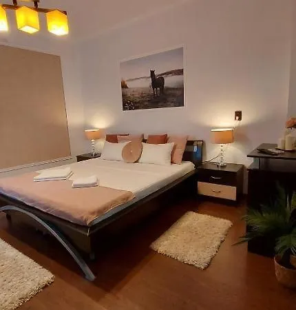 Ambiennt Πανσιόν